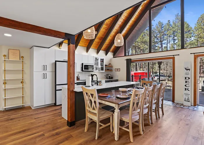 Cozy Modern In Strawberry * Pine